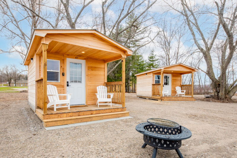 Discovery Harbour Cabin with fire pit